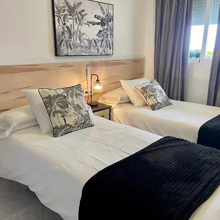 Puerto Banus Espectacular Atico * Марбелья