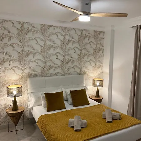 Puerto Banus Espectacular Atico * Марбелья